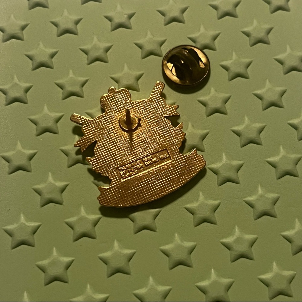 MLB Texas Rangers 1990 Pin - Picture 4 of 5